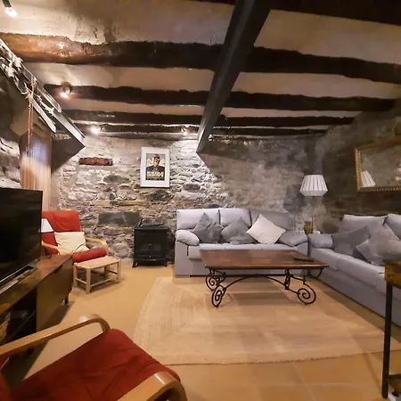 Cal Rocco Porta Del Pirineu Holiday home *